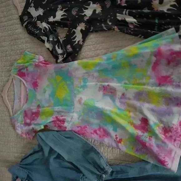 5 dresses + sweater size 7/8 - Picture 11 of 14